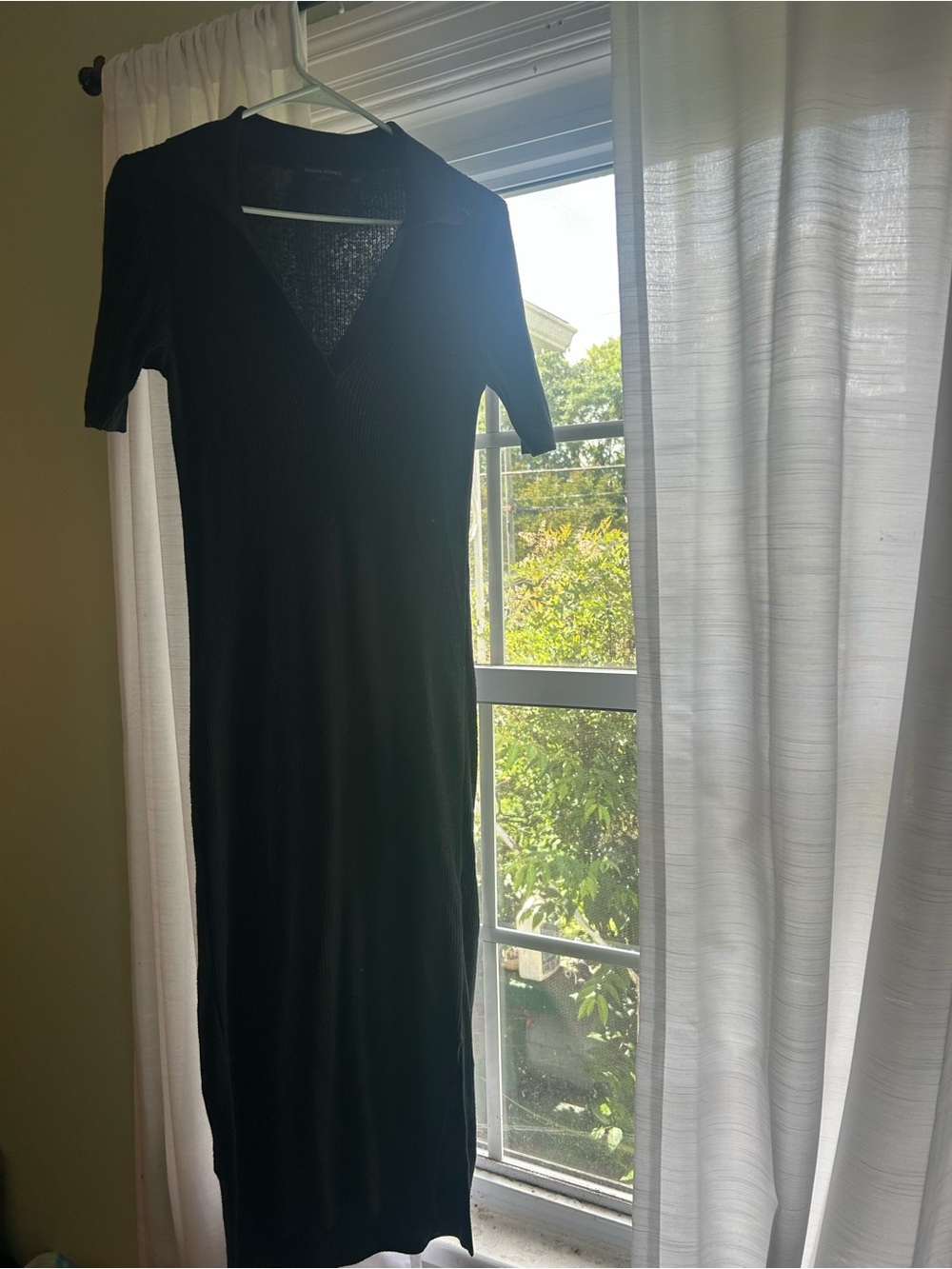 Banana Republic Black Sweater dress Midi